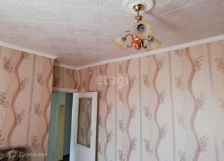 2-комнатная квартира на продажу, 40 м2, посёлок Увельский, улица Сергея Тюленина, 1А