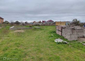 Продаю участок, 6 сот., станица Благовещенская, Школьная улица