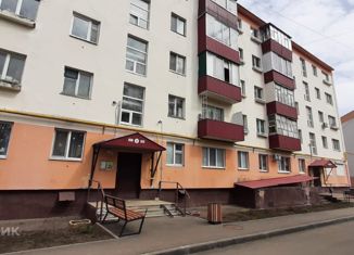 Продаю 2-комнатную квартиру, 42.3 м2, Нижнекамск, проспект Строителей, 23