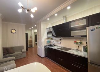 Продам 3-комнатную квартиру, 95.9 м2, Алупка, улица Ленина, 29Д