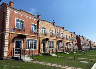 Продаю трехкомнатную квартиру, 60.5 м2, село Новолуговое, 1-й квартал, 40