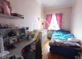 Двухкомнатная квартира на продажу, 42.7 м2, Апшеронск, Красноармейская улица, 63