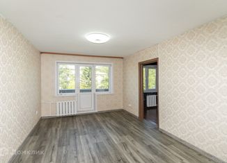 Продаю трехкомнатную квартиру, 57 м2, Шелехов, 3-й квартал, 8