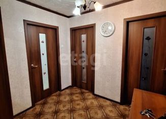 Продается 3-комнатная квартира, 61.6 м2, Челябинская область, Северная улица, 30