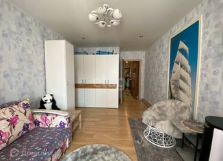 Продаю 3-ком. квартиру, 53 м2, Нижний Новгород, Артельная улица, 8, метро Горьковская