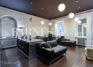 Продажа двухкомнатной квартиры, 70.1 м2, Москва, улица Малая Дмитровка, 29с3, улица Малая Дмитровка