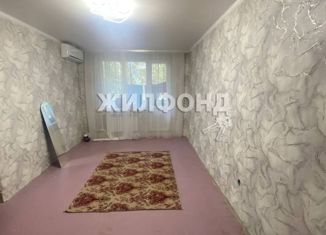 Продам 1-ком. квартиру, 29 м2, Астрахань, улица Аксакова, 6к1, Ленинский район