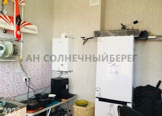 Продаю 1-комнатную квартиру, 38 м2, село Небуг, квартал Спортивный, 12А/4