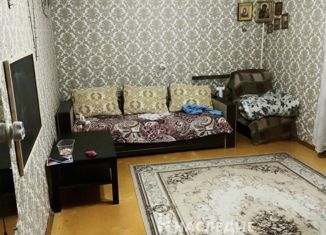 Продам 2-ком. квартиру, 47 м2, Новочеркасск, Севастопольская улица, 4