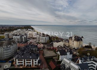 Продам четырехкомнатную квартиру, 97 м2, Зеленоградск, улица Гагарина, 61