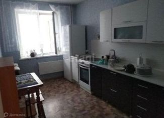 Сдаю в аренду 2-комнатную квартиру, 57 м2, Новосибирск, улица Петухова, 156