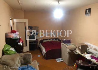 Продаю 1-ком. квартиру, 31 м2, Ярославль, улица 8 Марта, 12А, Красноперекопский район