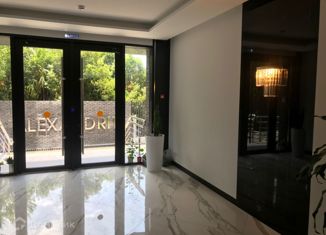 Продается 3-ком. квартира, 92 м2, Сочи, Дагомысская улица, 27, микрорайон Больничный Городок