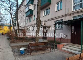 Продажа 1-комнатной квартиры, 30.6 м2, Курская область, проспект Ленинского Комсомола, 85