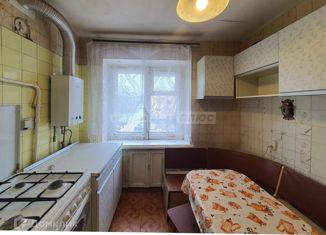 Продам 1-ком. квартиру, 30 м2, Калуга, Георгиевская улица, 12