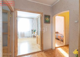 Продажа 4-комнатной квартиры, 73.2 м2, Петрозаводск, улица Архипова, 14, район Перевалка