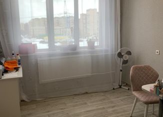 Продажа трехкомнатной квартиры, 66 м2, Санкт-Петербург, улица Десантников, 28к2, улица Десантников