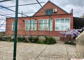 Продаю дом, 175.1 м2, поселок Бейсуг, улица Близнюкова