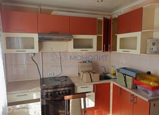 Продажа 1-ком. квартиры, 33 м2, Чебоксары, улица 139-й Стрелковой Дивизии, 8, жилой район Северо-Западный