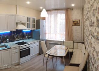 Продаю 2-комнатную квартиру, 63.1 м2, Санкт-Петербург, улица Ворошилова, 31к2