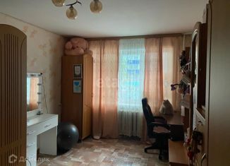 Продажа 2-комнатной квартиры, 47 м2, Комсомольск-на-Амуре, Магистральное шоссе, 17к3