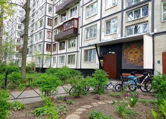 Продается 3-комнатная квартира, 62.5 м2, Санкт-Петербург, Северный проспект, 73к1, Северный проспект