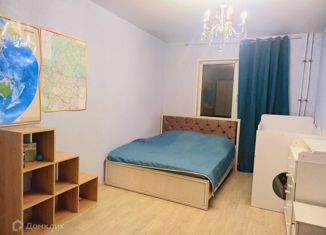 Продается двухкомнатная квартира, 52 м2, сельский посёлок Новинки, Инженерный проезд, 7, ЖК Стрижи