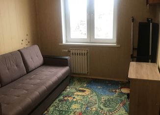 Сдам комнату, 90 м2, Екатеринбург, Уральская улица, 54, метро Уральская