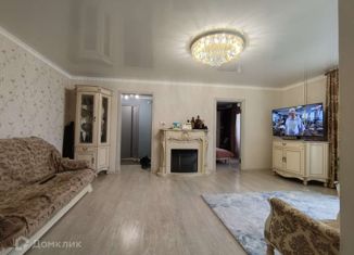 Продаю 4-комнатную квартиру, 87 м2, Белгородская область, Комсомольский проспект, 65