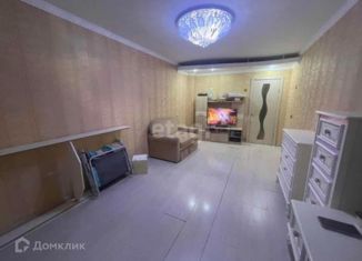 Продажа трехкомнатной квартиры, 50 м2, Якутск, улица Ярославского, 2