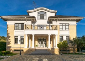 Сдаю в аренду дом, 865 м2, деревня Глухово, Луговая улица, 14/1