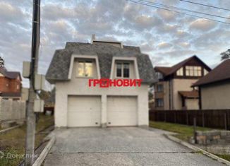 Продается дом, 400 м2, Новосибирск, улица Кутузова, 29, метро Заельцовская