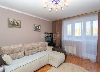 Продам 3-комнатную квартиру, 74.2 м2, Тобольск, микрорайон 7А, 23В