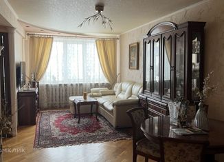 Продается 3-комнатная квартира, 64 м2, Брянск, улица Камозина, 23