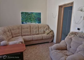 Продам 3-ком. квартиру, 63 м2, Соликамск, улица 3-й Пятилетки, 17