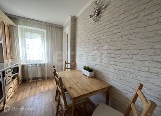 Продается трехкомнатная квартира, 68 м2, Севастополь, улица Косарева, 25