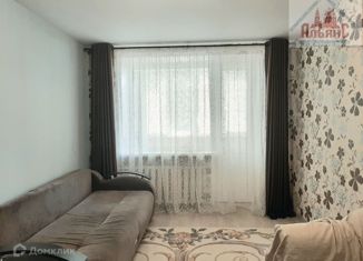 Продам двухкомнатную квартиру, 49 м2, Ахтубинск, улица Буденного, 8