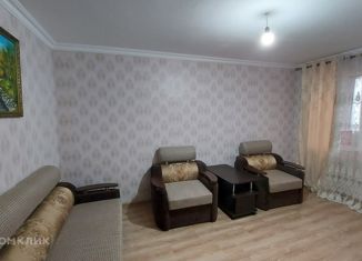 Продаю 2-ком. квартиру, 43 м2, Грозный, улица Дьякова, 19, 4-й микрорайон