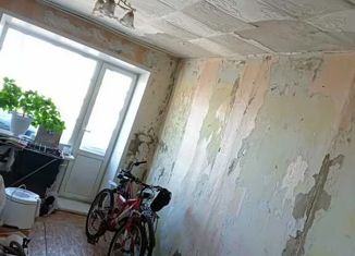 3-комнатная квартира на продажу, 56.4 м2, Барнаул, проспект Космонавтов, 31