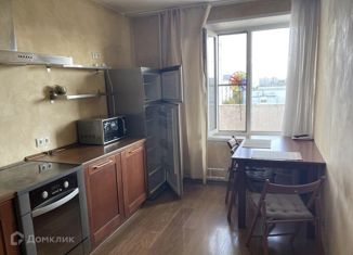 Сдаю однокомнатную квартиру, 35 м2, Москва, улица Академика Волгина, 15к3, метро Беляево