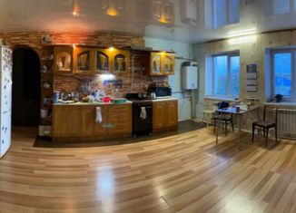 5-комнатная квартира на продажу, 125 м2, село Покровское, Студенческая улица, 1