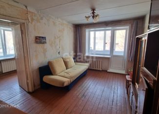Трехкомнатная квартира на продажу, 50.2 м2, Кемерово, проспект Шахтёров, 37А