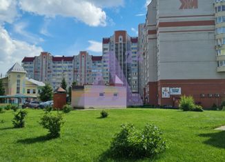 Продаю 3-комнатную квартиру, 93.1 м2, Алтайский край, Новгородская улица, 26