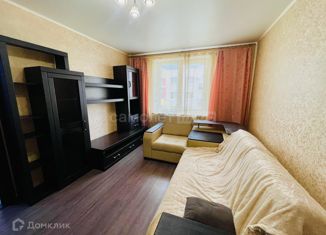 Продаю однокомнатную квартиру, 30 м2, Калужская область, улица Георгия Амелина, 38