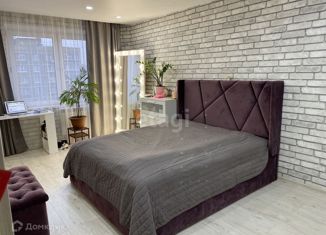 Продается трехкомнатная квартира, 71.4 м2, Нижний Новгород, улица Маршала Казакова, 8к1, улица Маршала Казакова