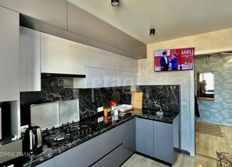 Четырехкомнатная квартира на продажу, 82.5 м2, Мелеуз, Школьная улица, 3А