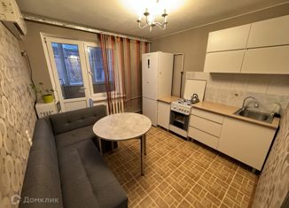 Продам 1-комнатную квартиру, 43 м2, Краснодарский край, Владимирская улица, 140