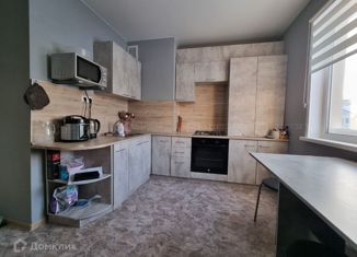 Продается 1-ком. квартира, 41.1 м2, деревня Куюки, 15-й квартал, 14, ЖК Светлый