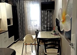 Продаю 3-ком. квартиру, 82.3 м2, Екатеринбург, улица Анатолия Мехренцева, 32, улица Анатолия Мехренцева