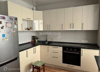 Продам однокомнатную квартиру, 32.6 м2, Новосибирск, метро Студенческая, улица Титова, 272